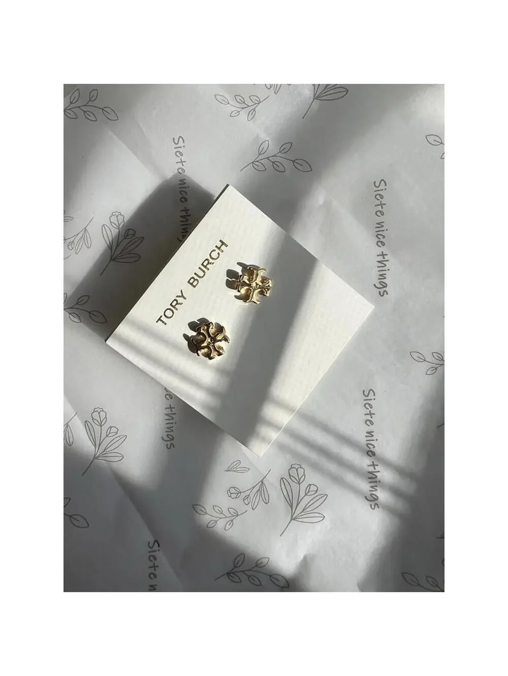 Tory Burch Lady Classic Double T Stud Lady earrings Simple Timeless Gold plated - Picture 6 of 9
